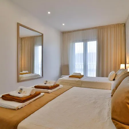 Janela Mar Vip Apartman *